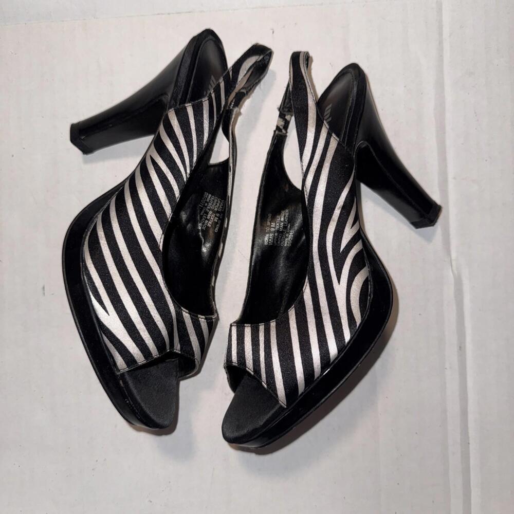 Unlisted Y2K Baddie Sandals‎ Heels Slip On Slingback Peep Toe Zebra Print Sz 9